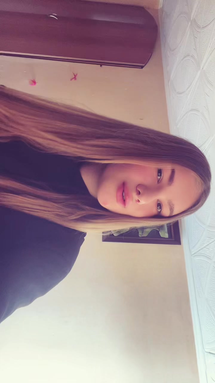 @льоля💋💋💋