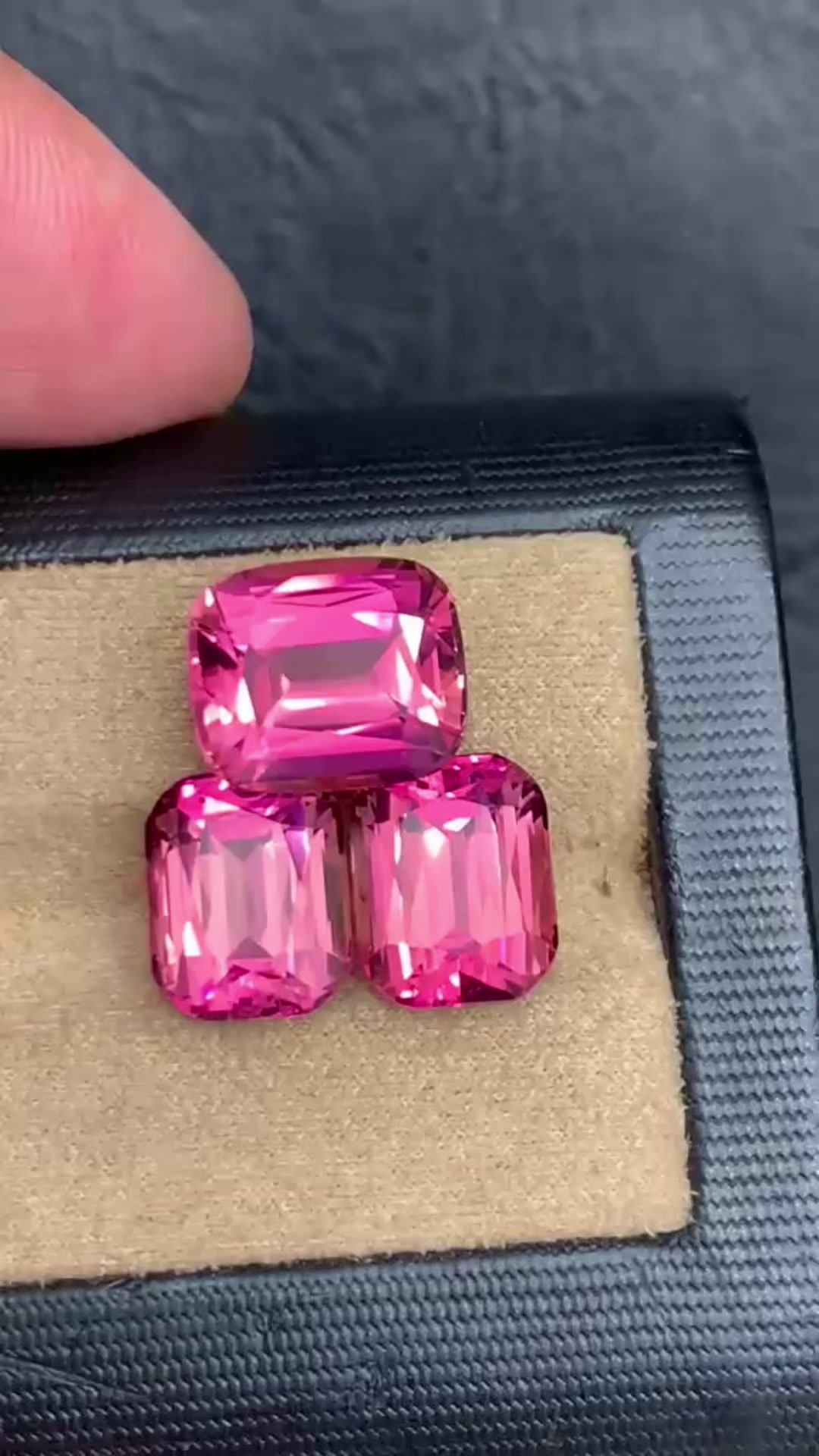@Gul gemstone.pk