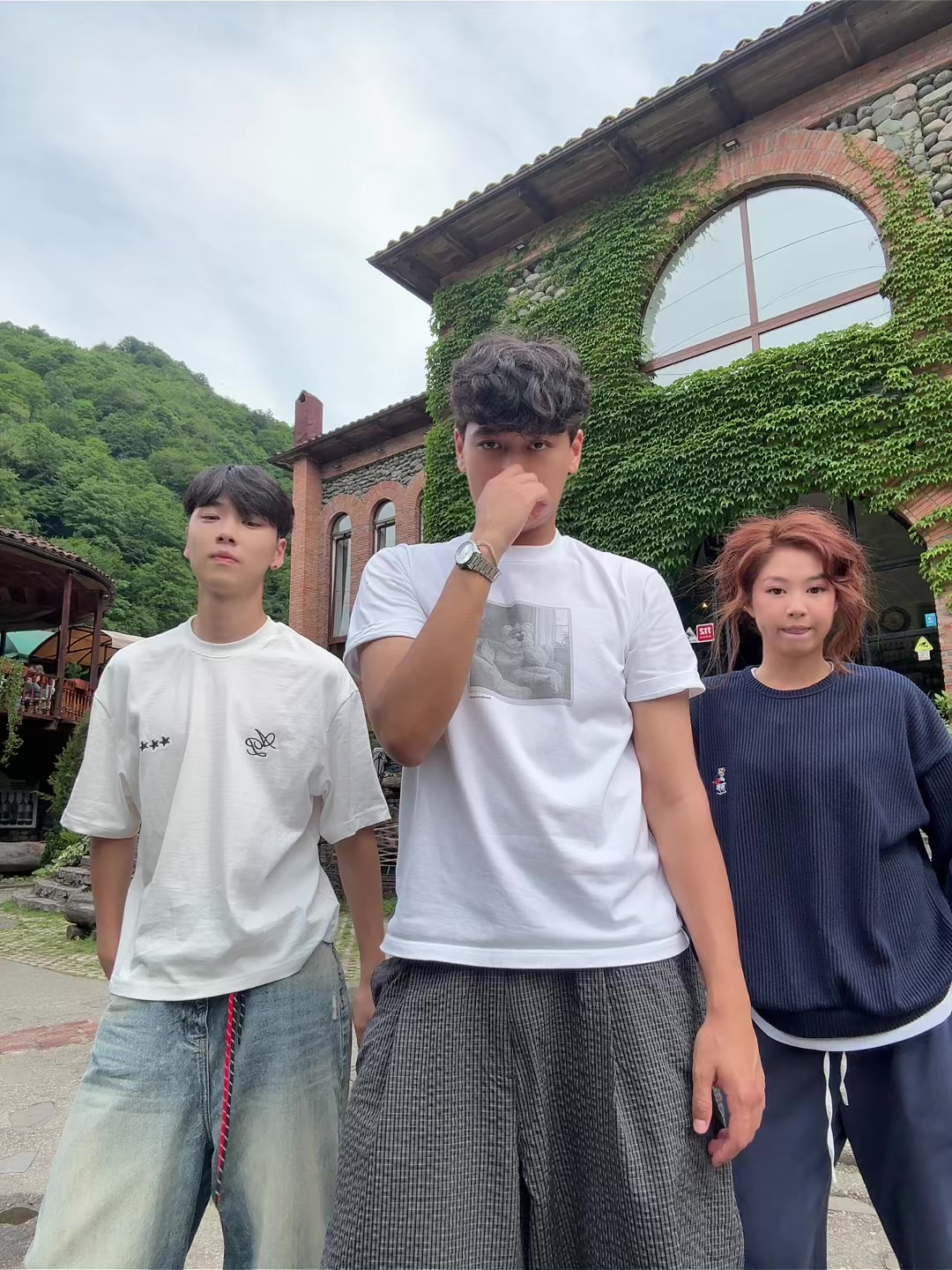 @SixtyRich ☺︎