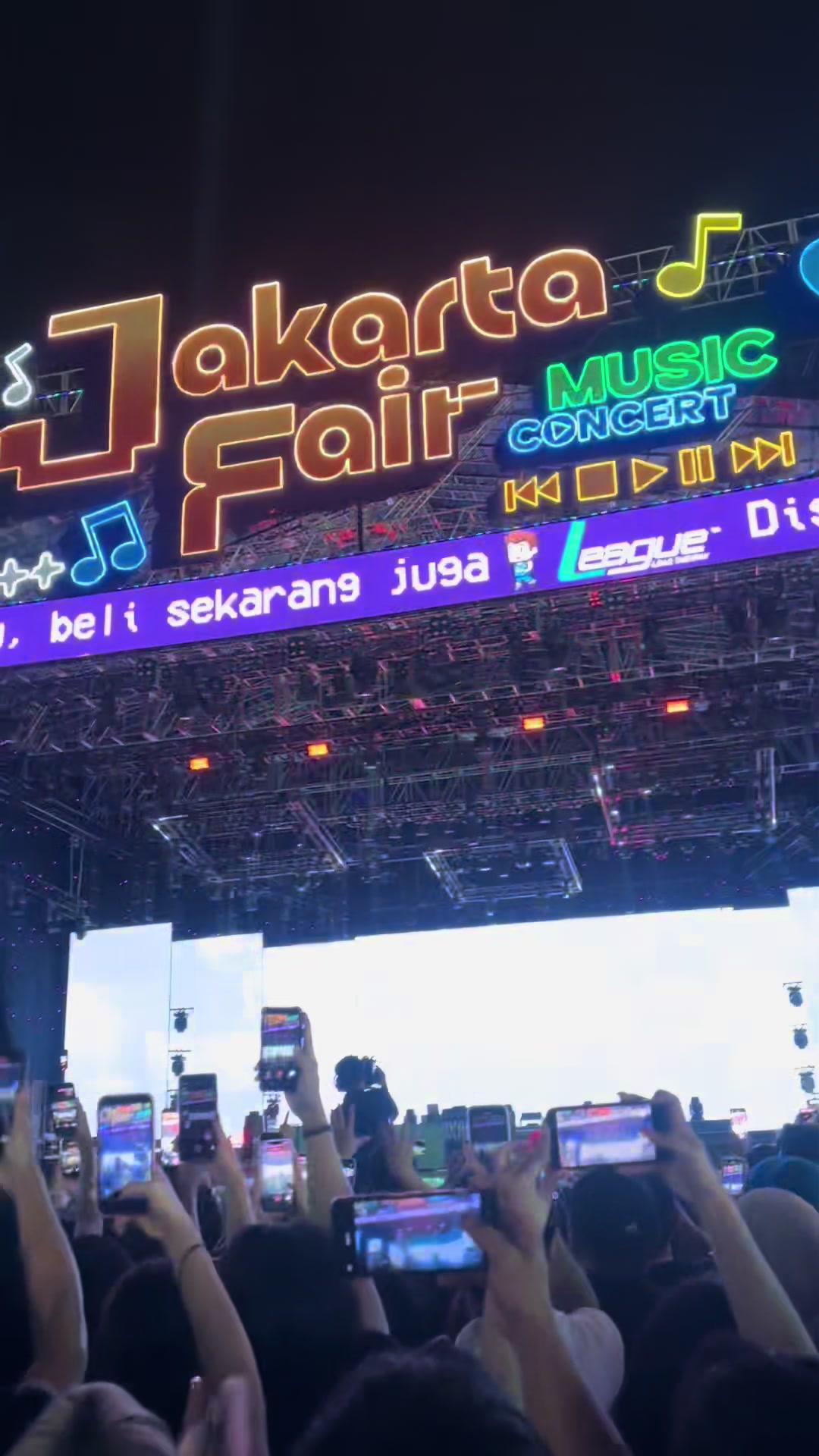 @Santika