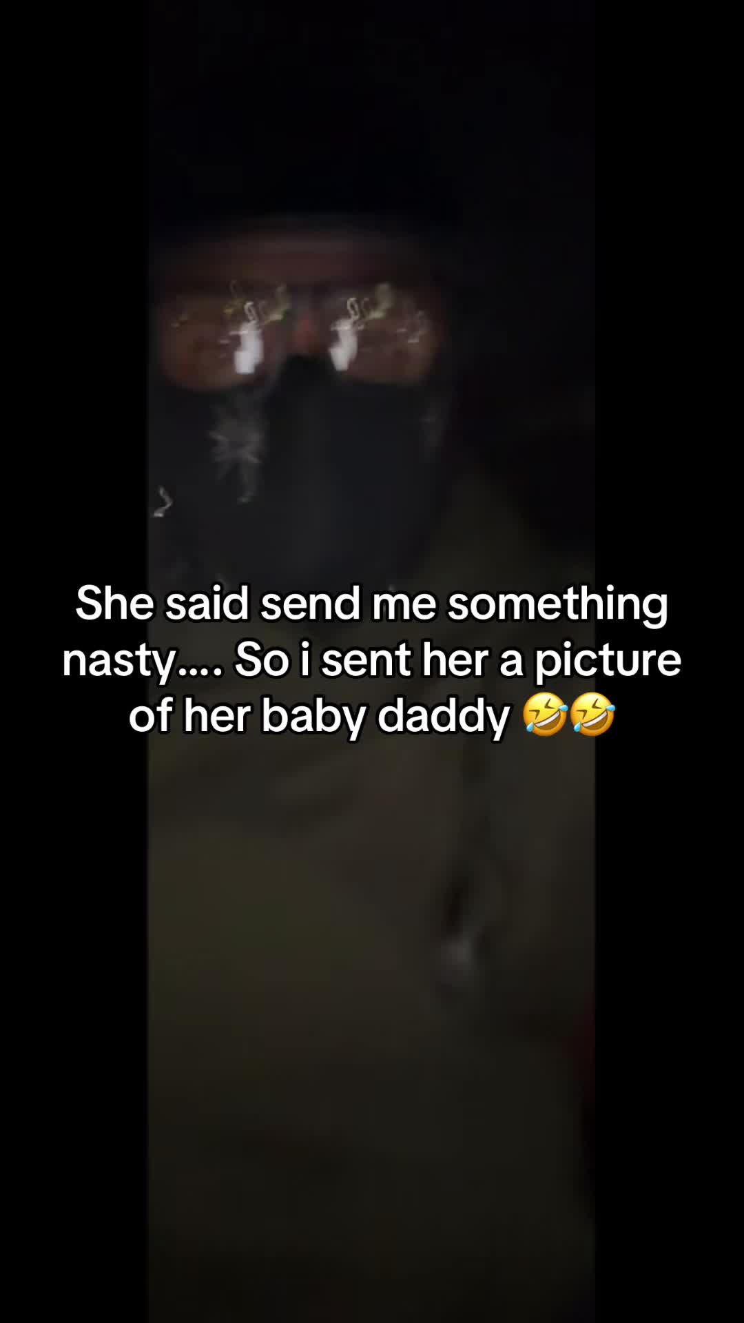 @•