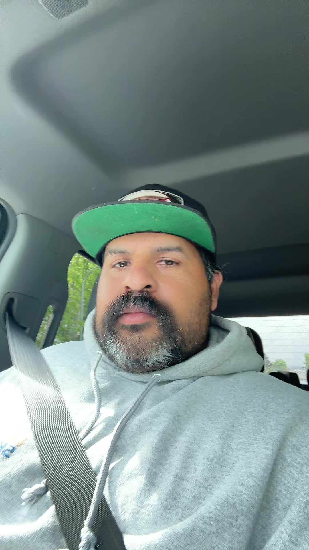 @Roberto González