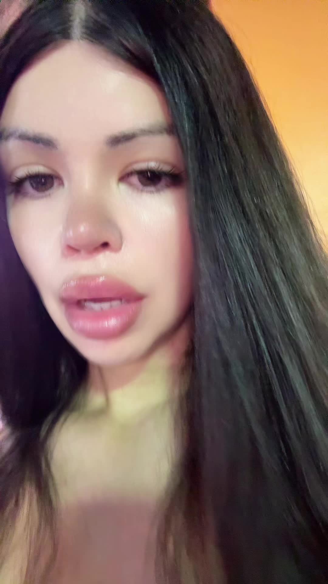 @ilyselenebabi