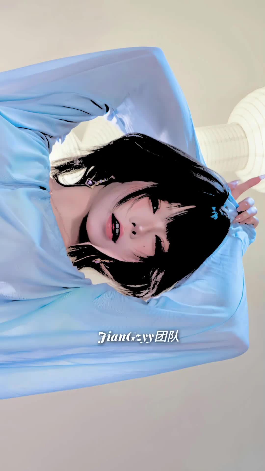 @đđąđđ§đđłđČđČćąé×đđ