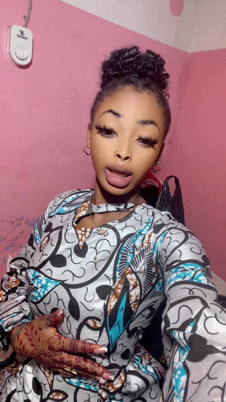 @KALILA🪭FANNY🎀