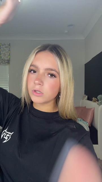 @lilly๐