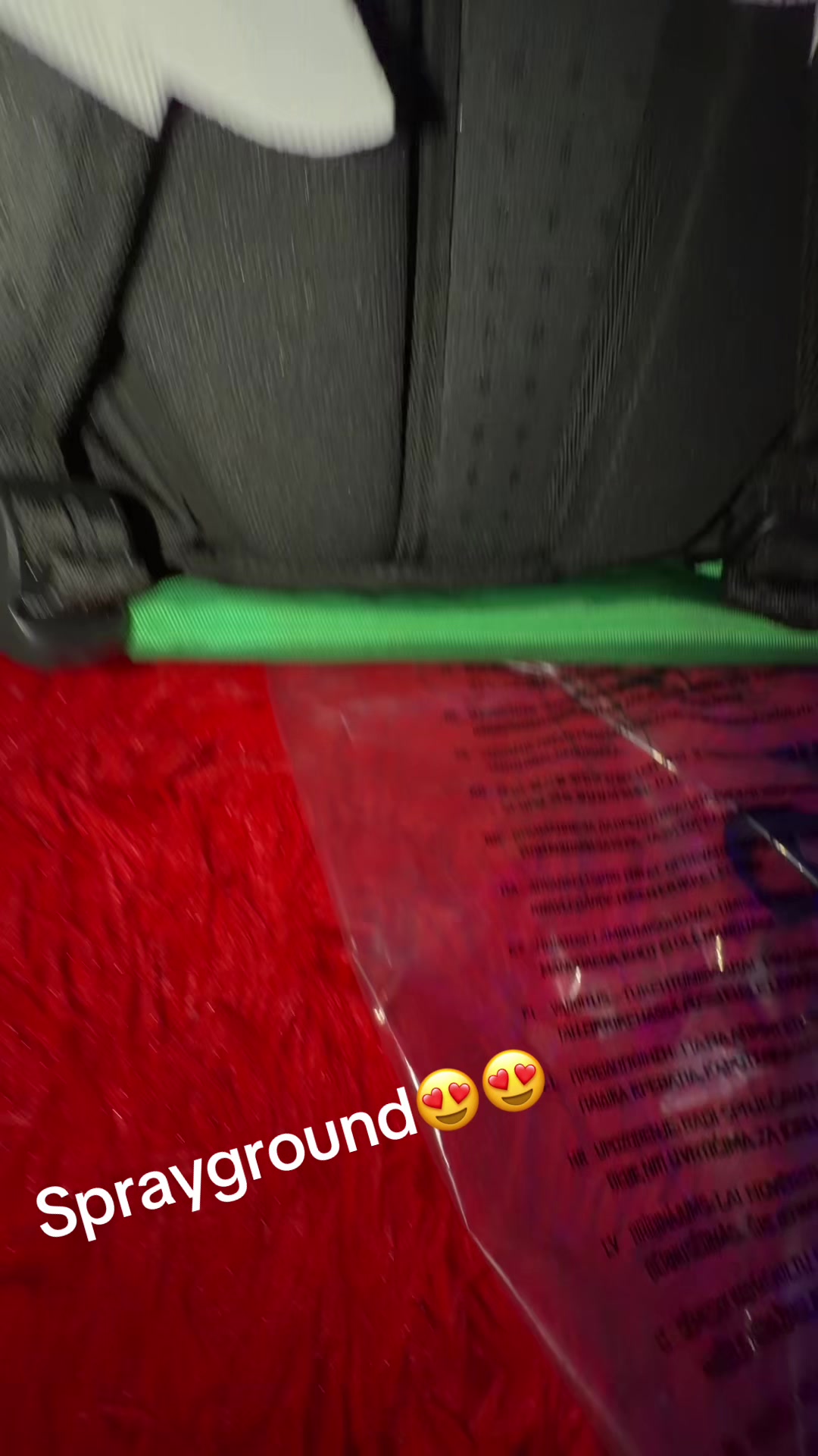 @😐