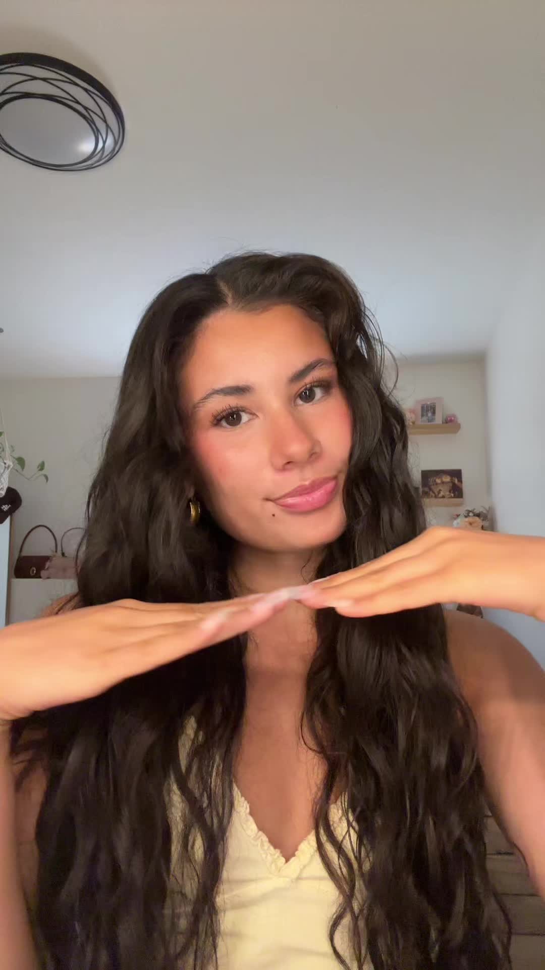 @myakruzel