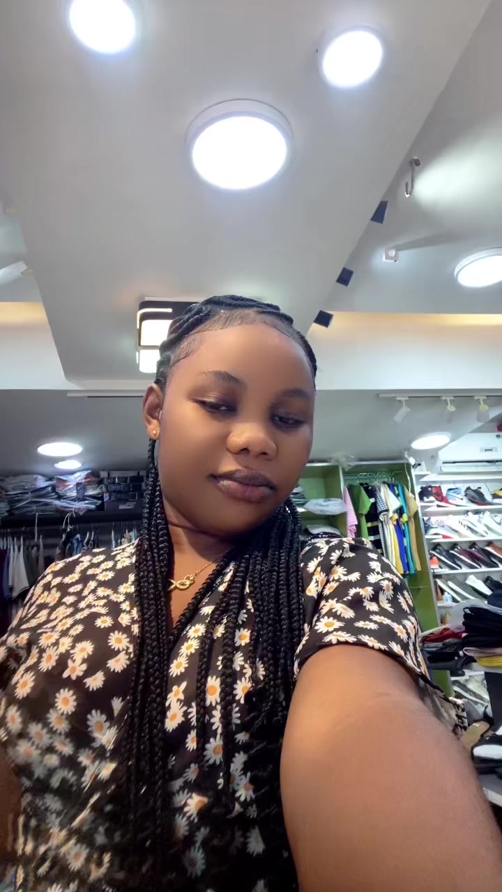 @❤️😎..//Maame Sika//..🦋🇬🇭💵
