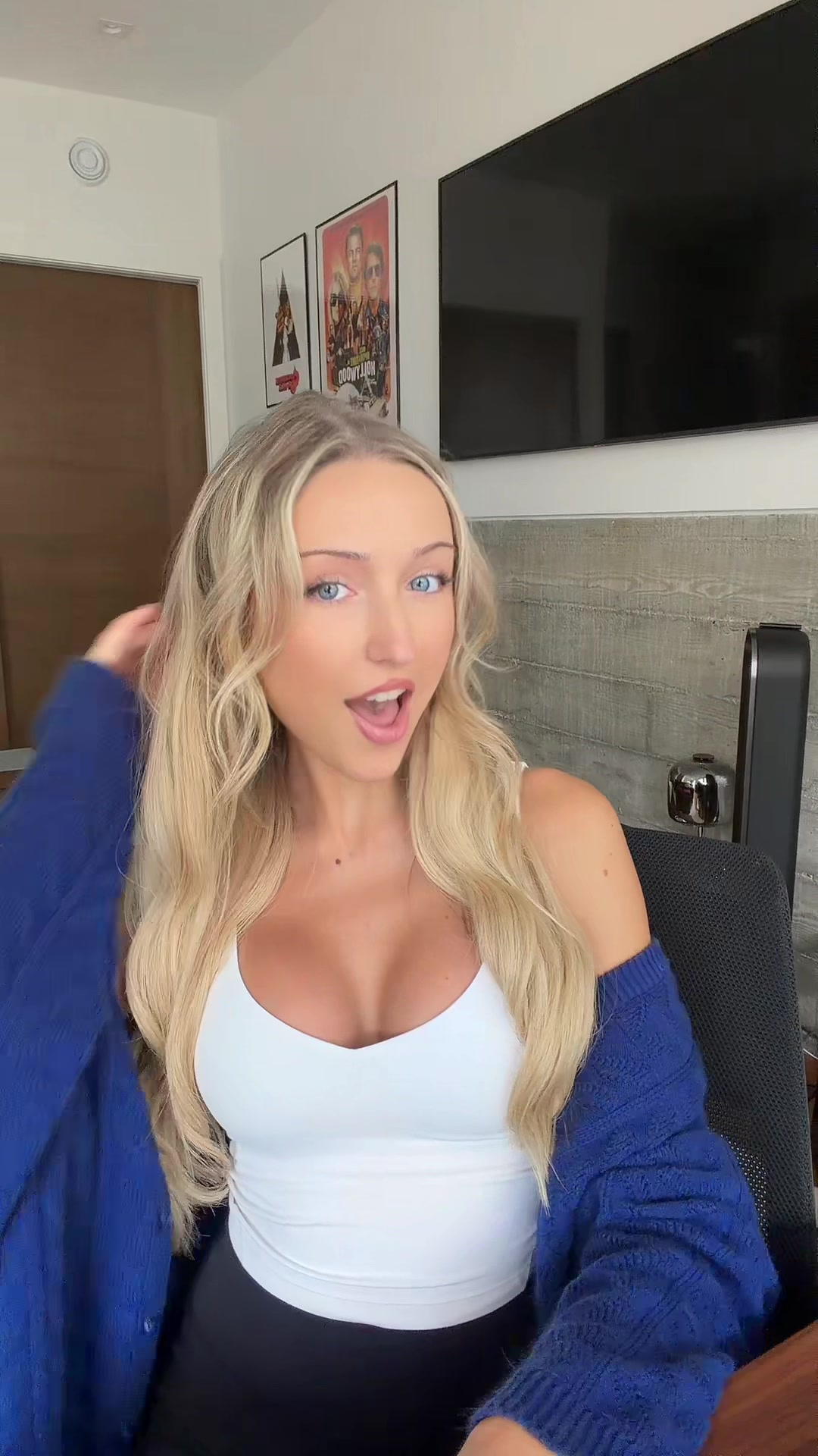 @anya
