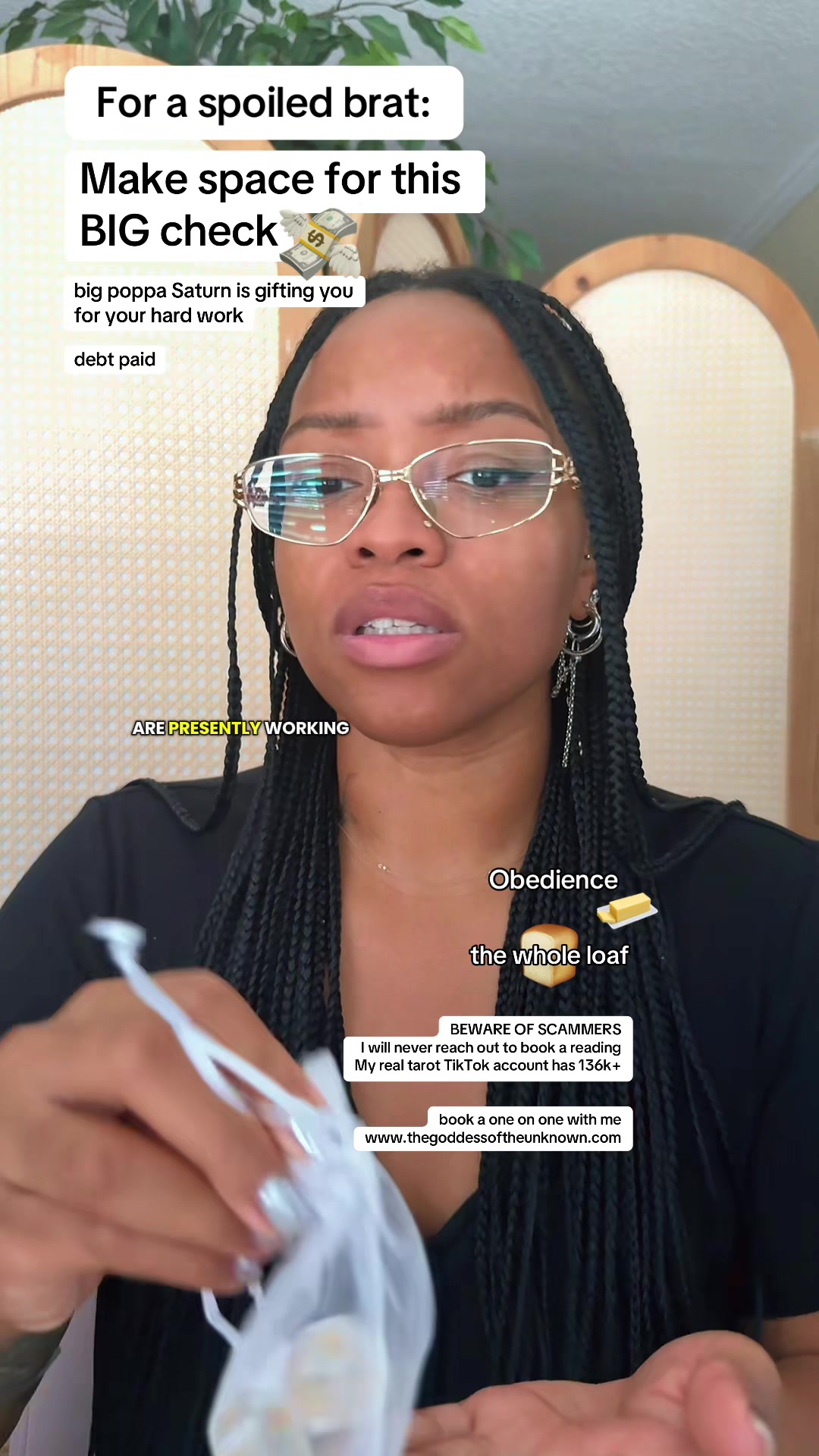 @tarot wit&rsquo; tay | YT & IG