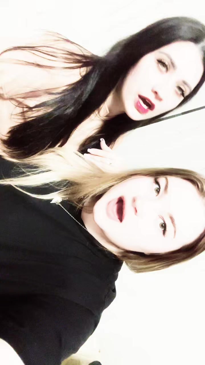 @Qwen💋