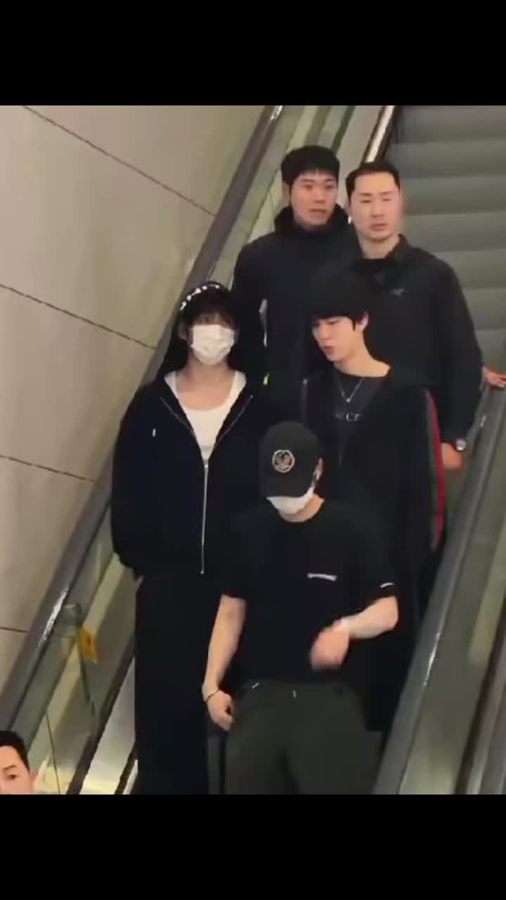 @đĢĻđĨĩ Jk ar sexy wife đĨĩđĢĻ