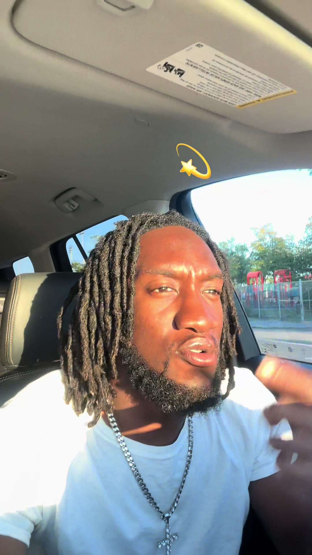 @Jaybenzoe
