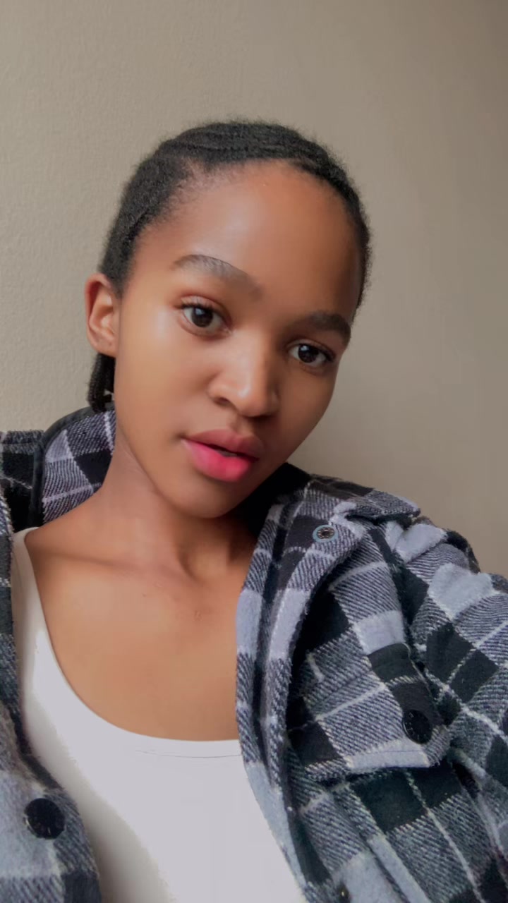 @MaHlomu&hearts;️