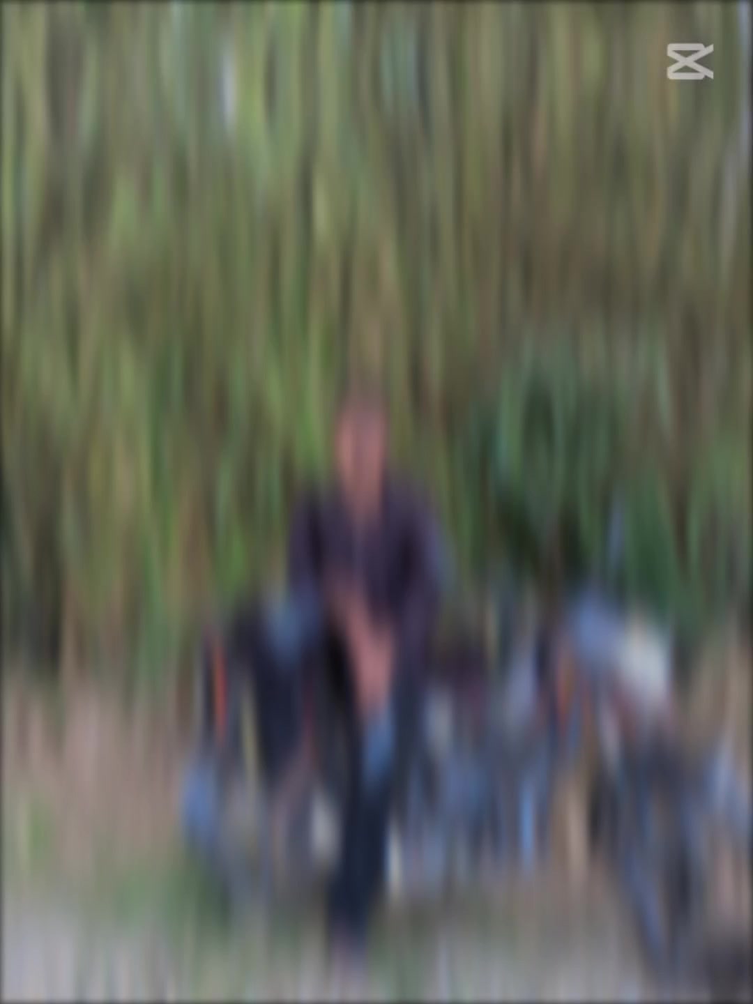 @T I T Λ N