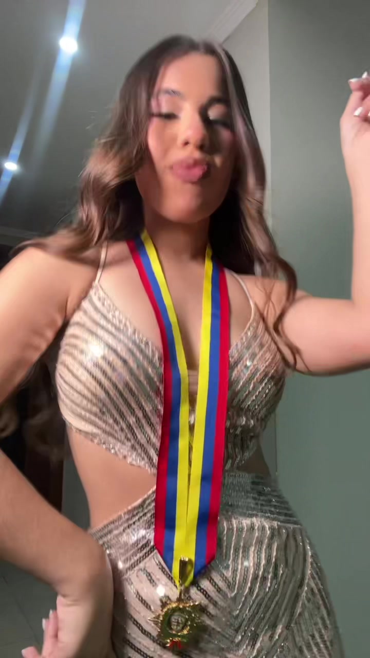@Victoria
