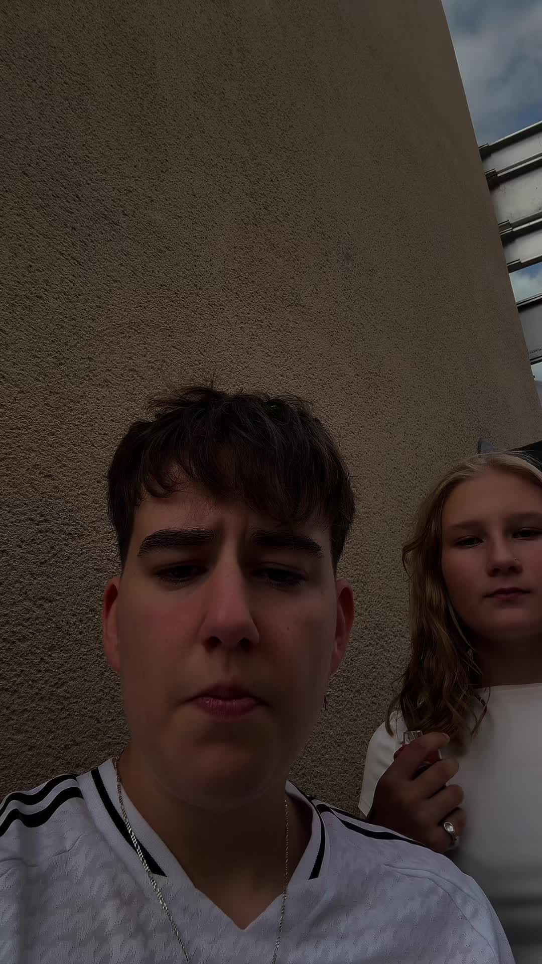 @𝓐✞🤍🇪🇸