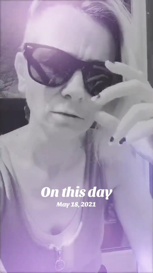 @POSITIVEVIBES ❤️💜💙 🇨🇦