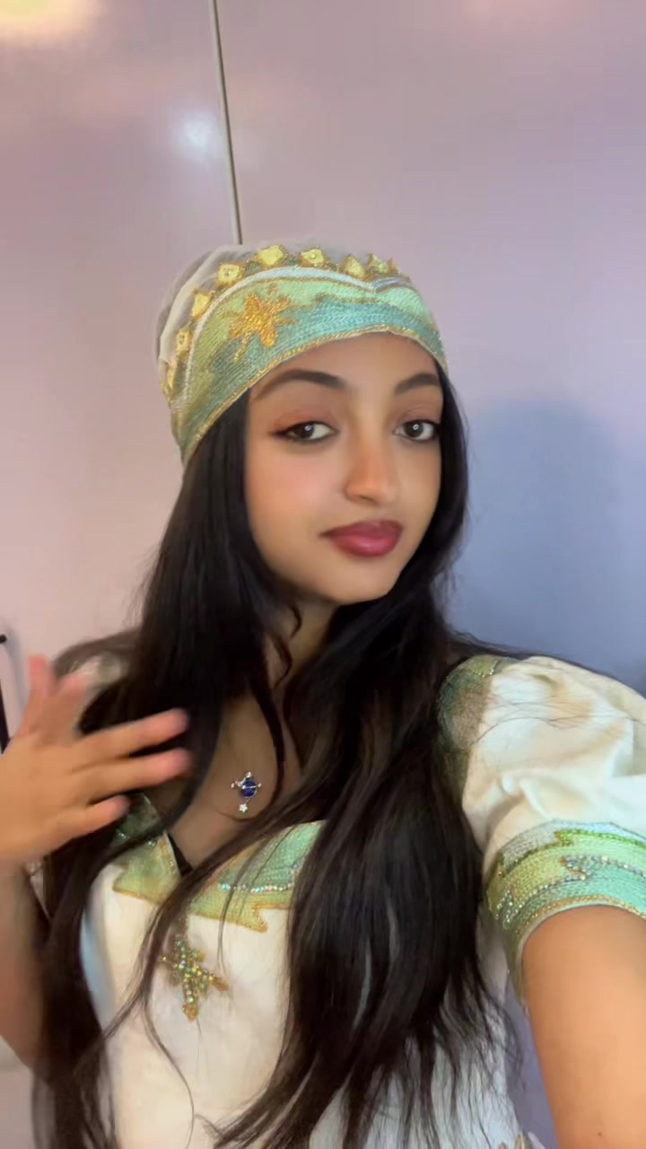 @ÐINA🍂