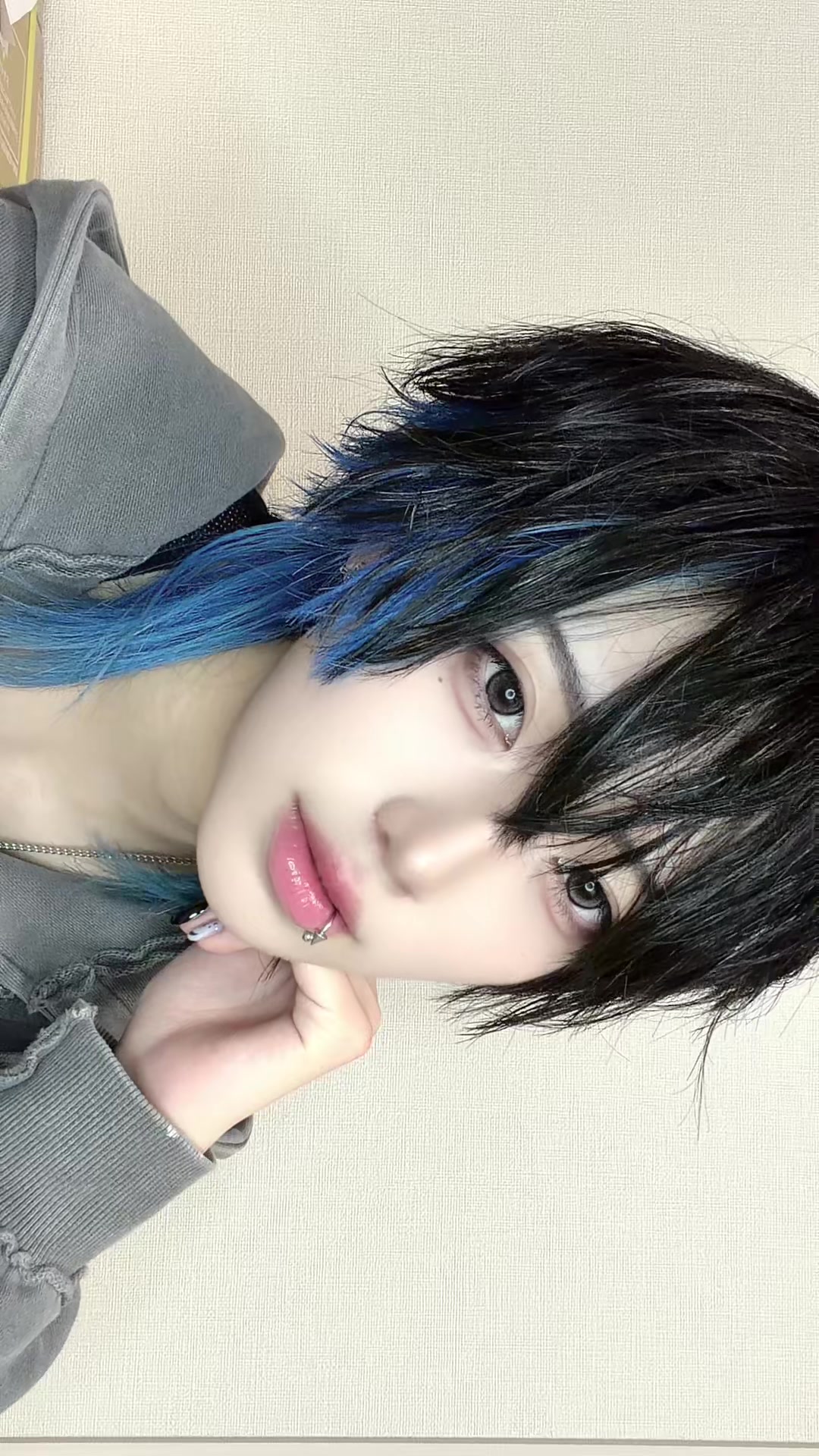 @あお