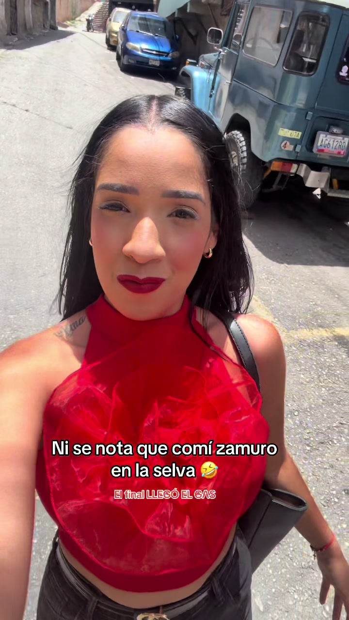 @anaisurbano2