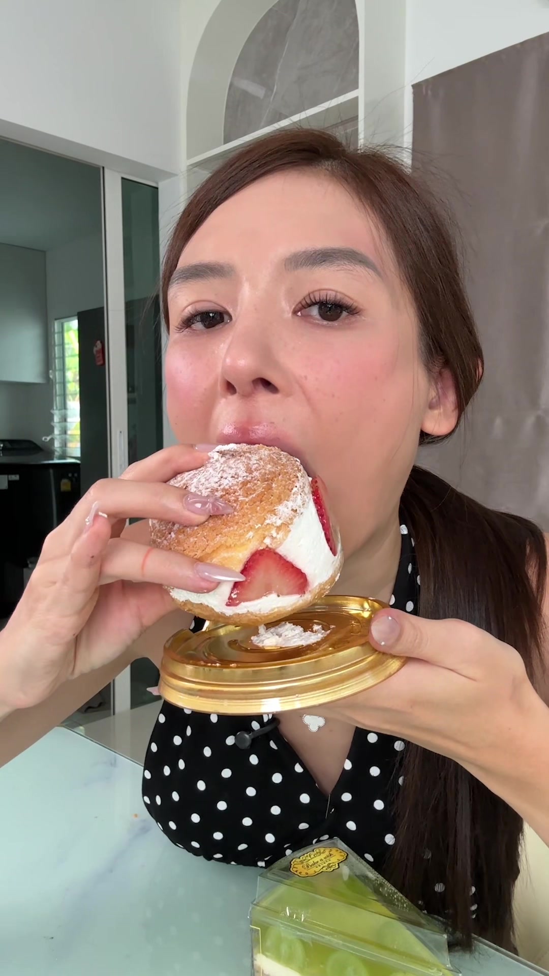 @Chelee เชลี