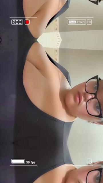 @Mercy aka SUNNIE SYDEUP