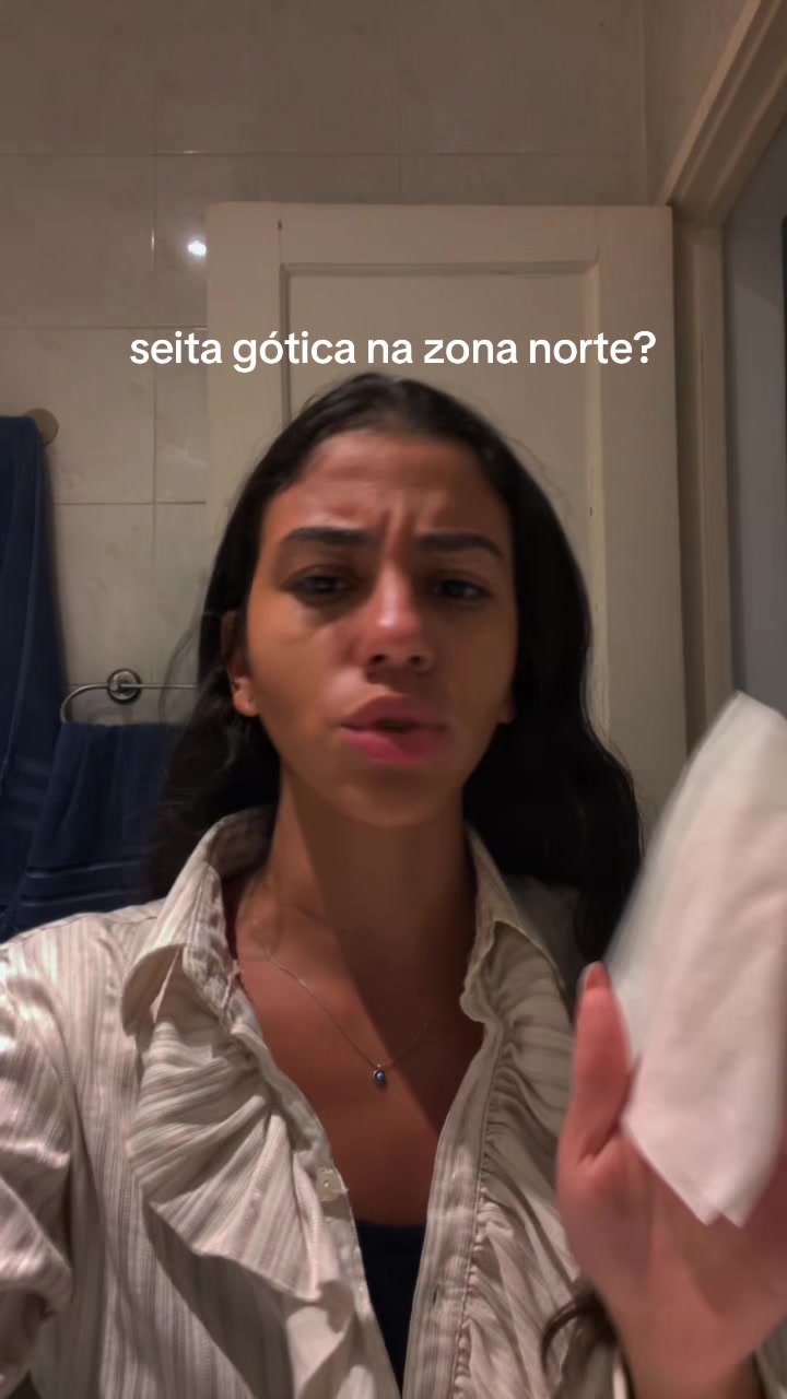 @Júlia Couto
