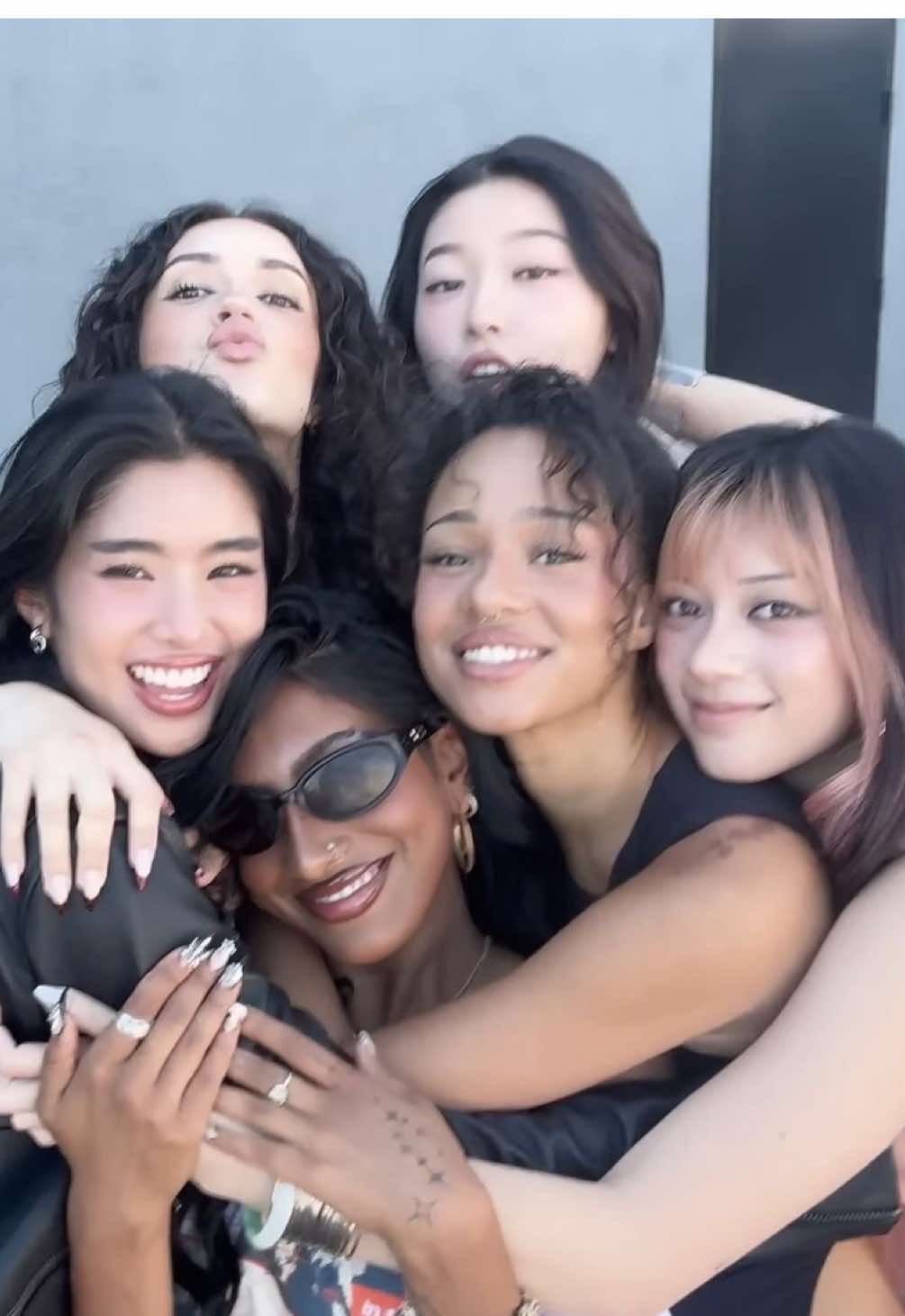 @💋💋