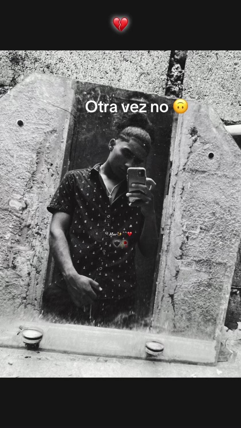 @Mik__negro🖤🌹