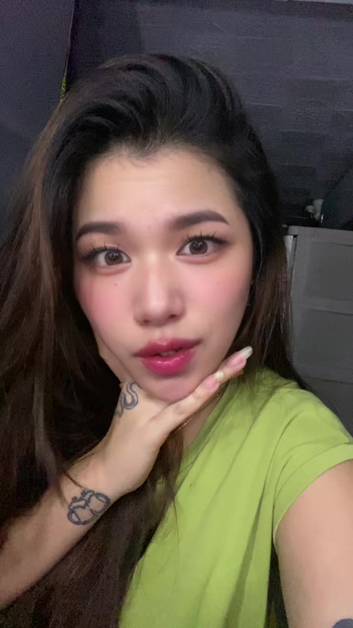 @HerNameIsYassyyy