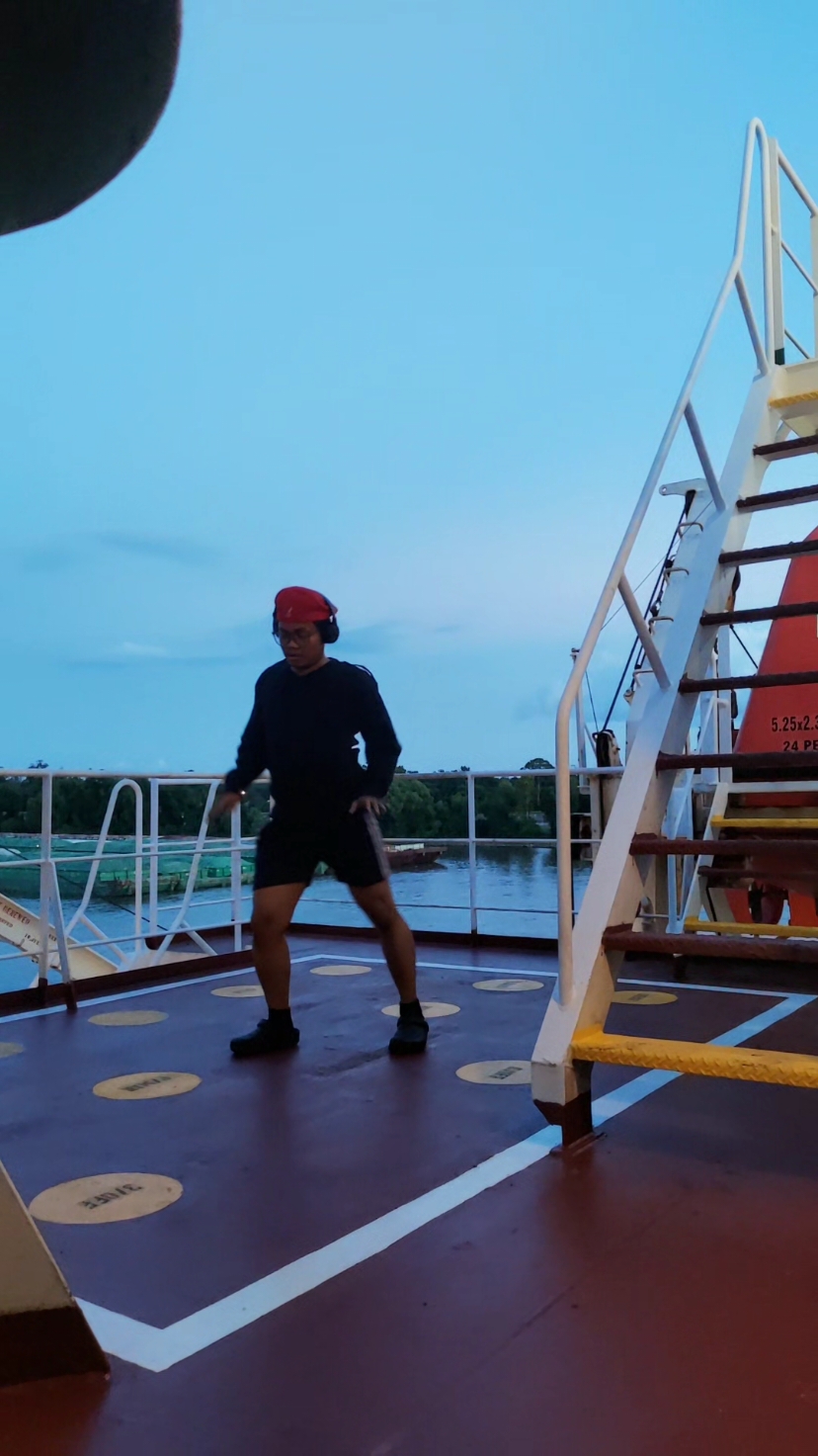 @PopBry The sailor man