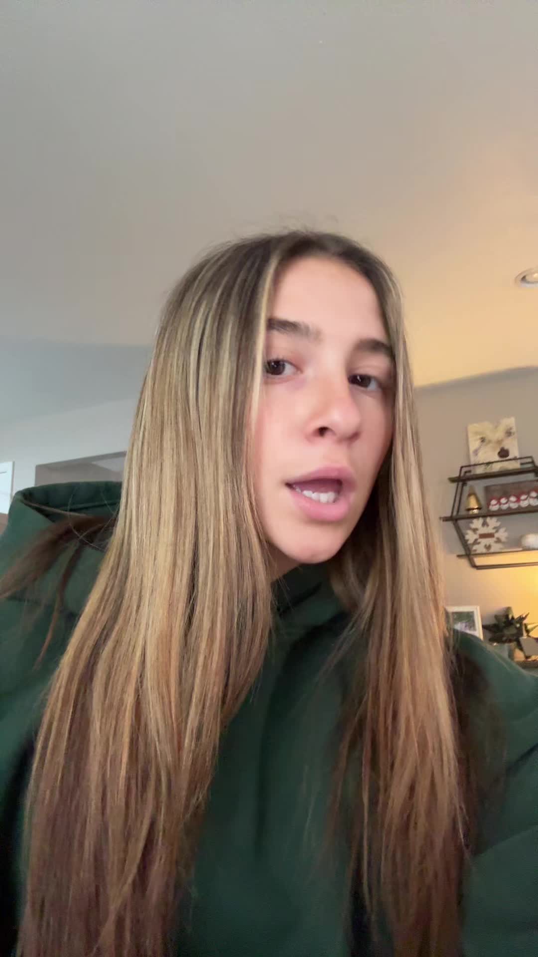@tessatrageser