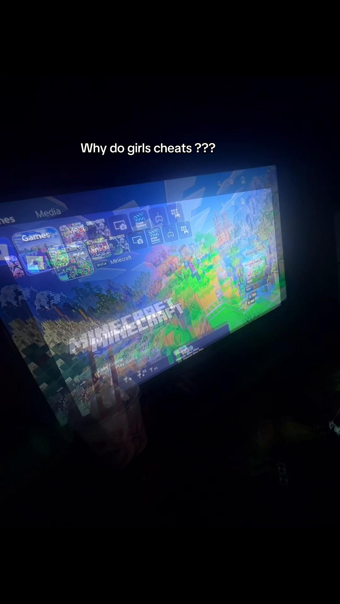@𝔸𝕫𝕚𝕒𝕙𝕚𝕕𝕜𝕗𝕣🤣(T_T)