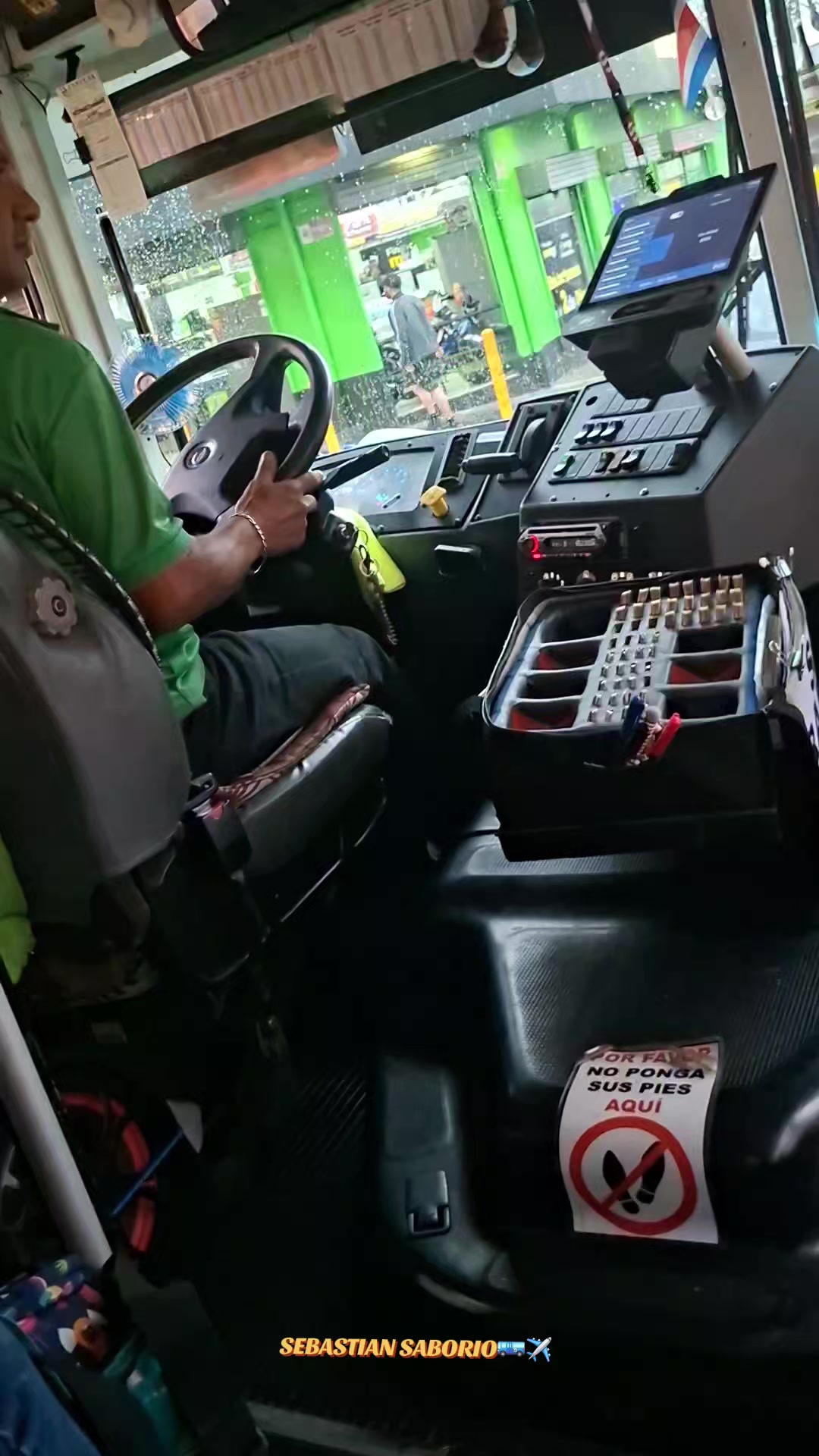@SaborioSebastian🚌🚌✈️✈️