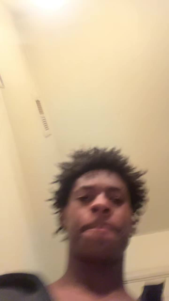 @⃟