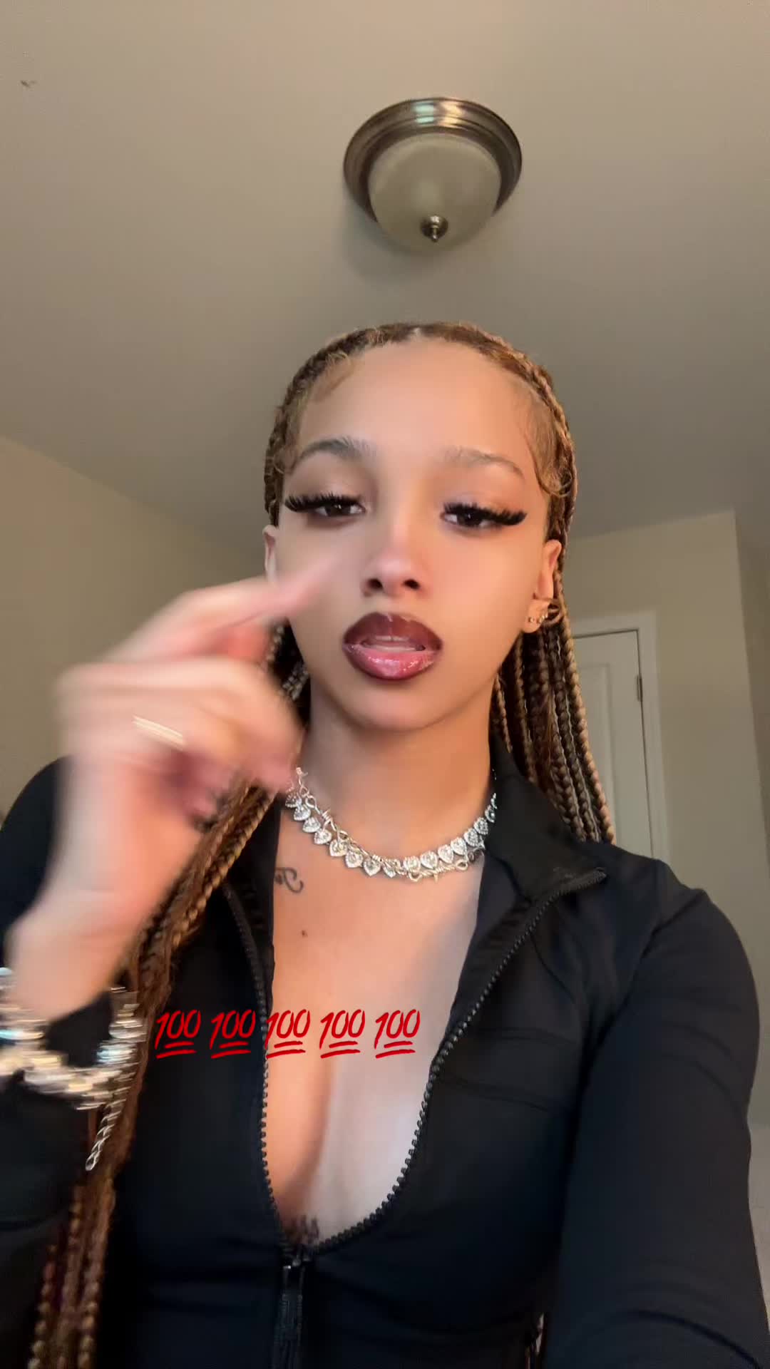 @Jas🫠