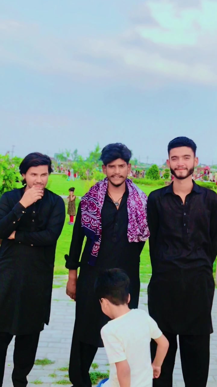 @Naseer.Budhanke.wala.1