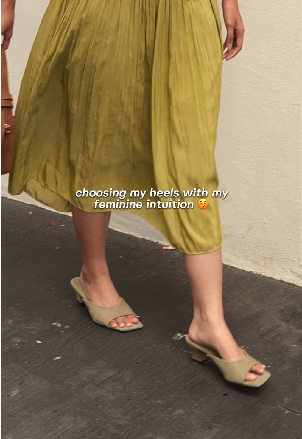 @Dr.Cardin_WomenShoe