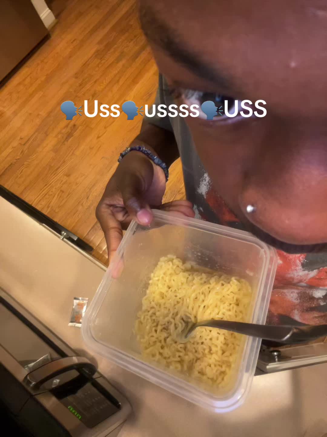 @M O B