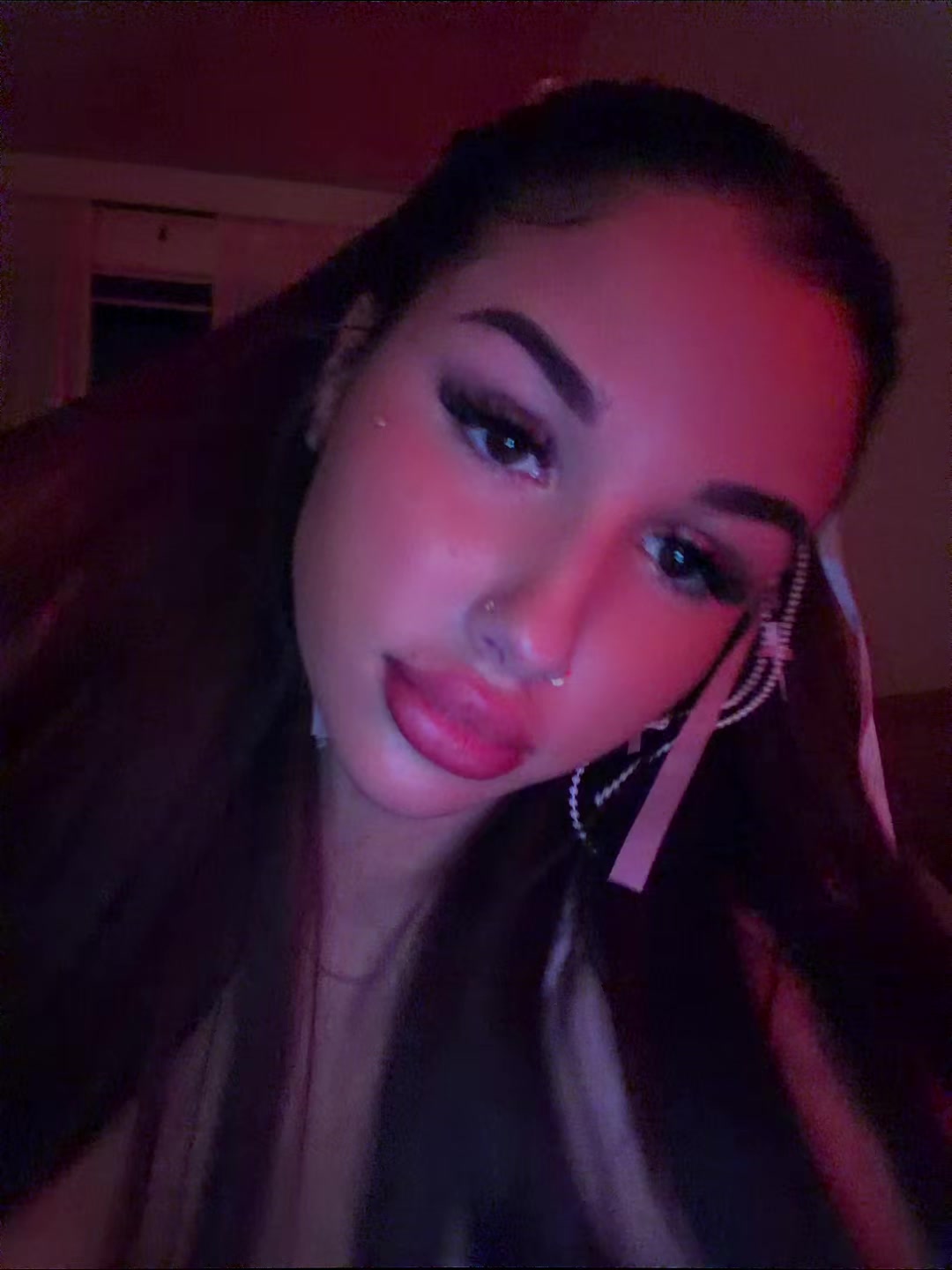 @onlyalexiax