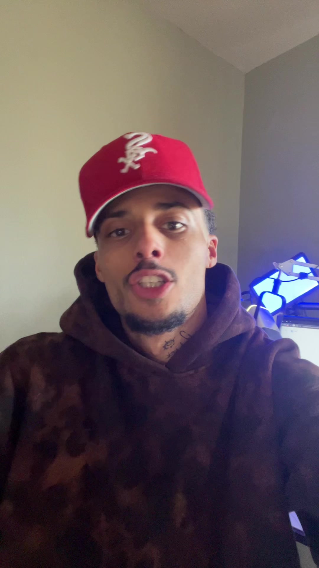 @R3SH0N