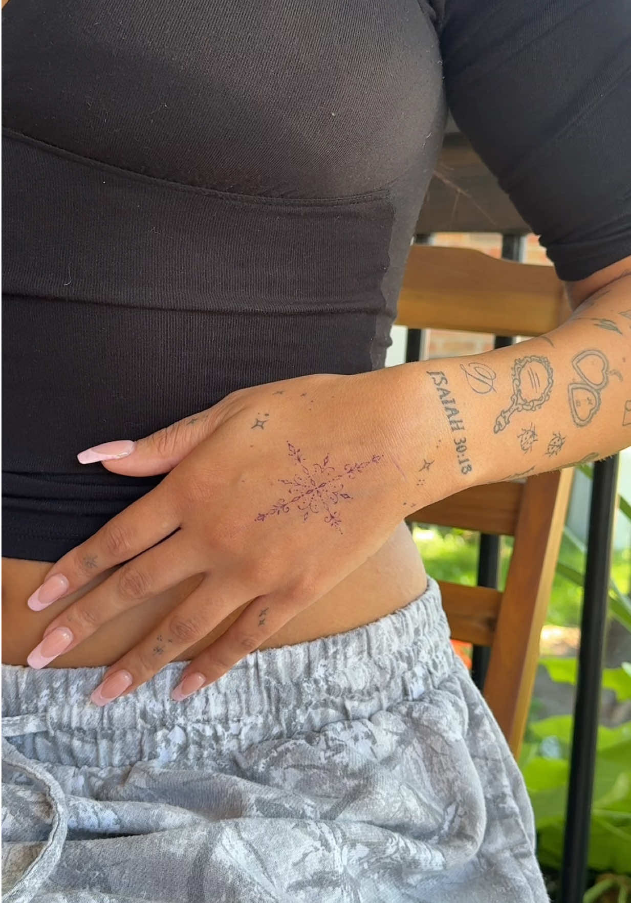 @myah | fine line tattoo artist