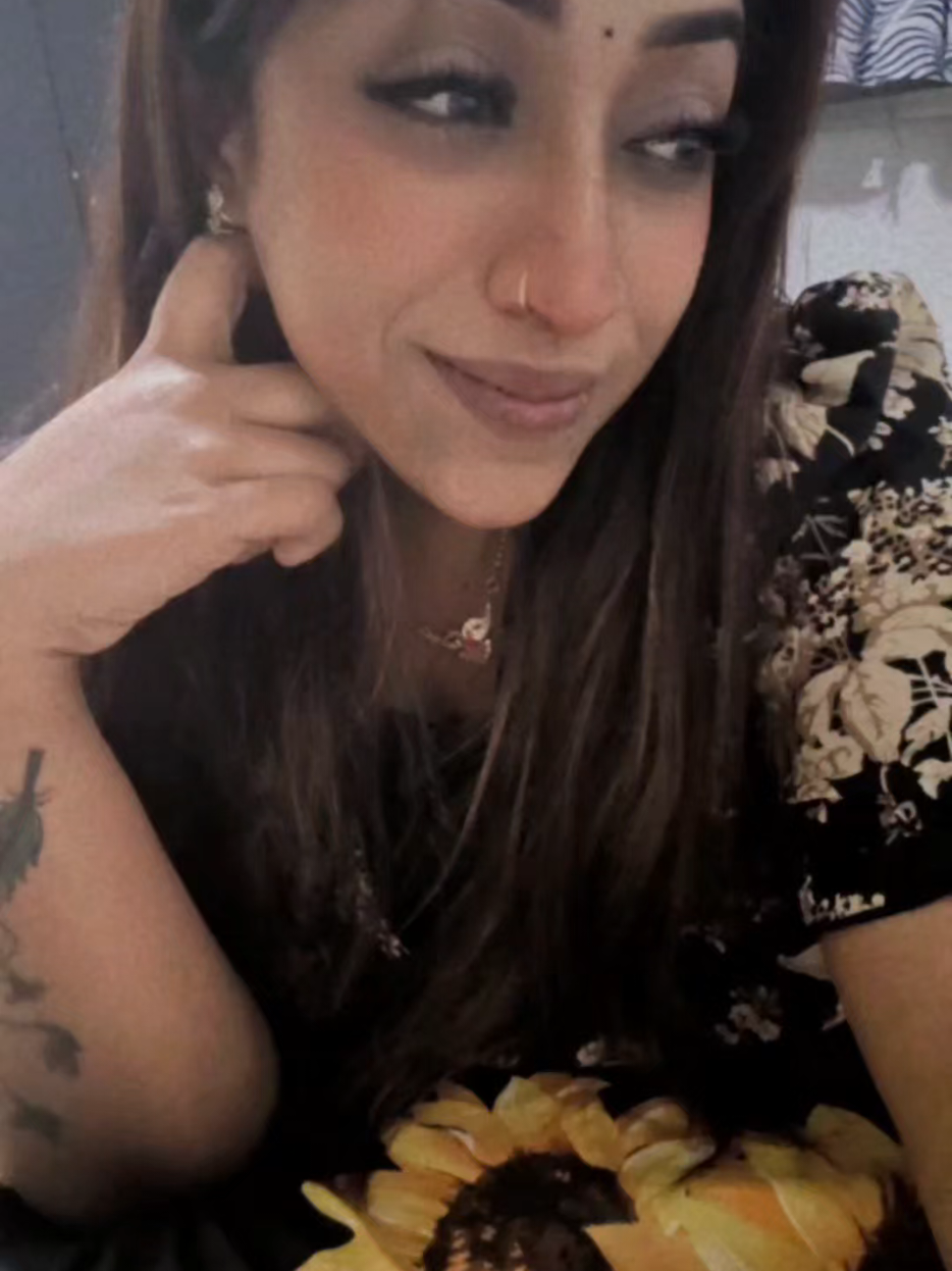 @✨️🦋 ماليني 🦋✨️