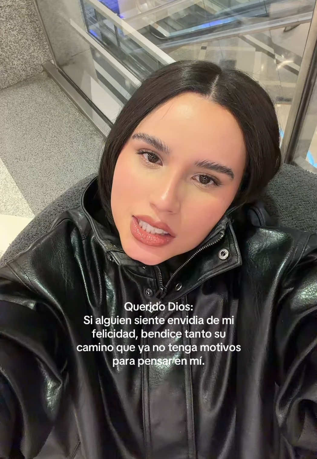 @Valeria Dickson