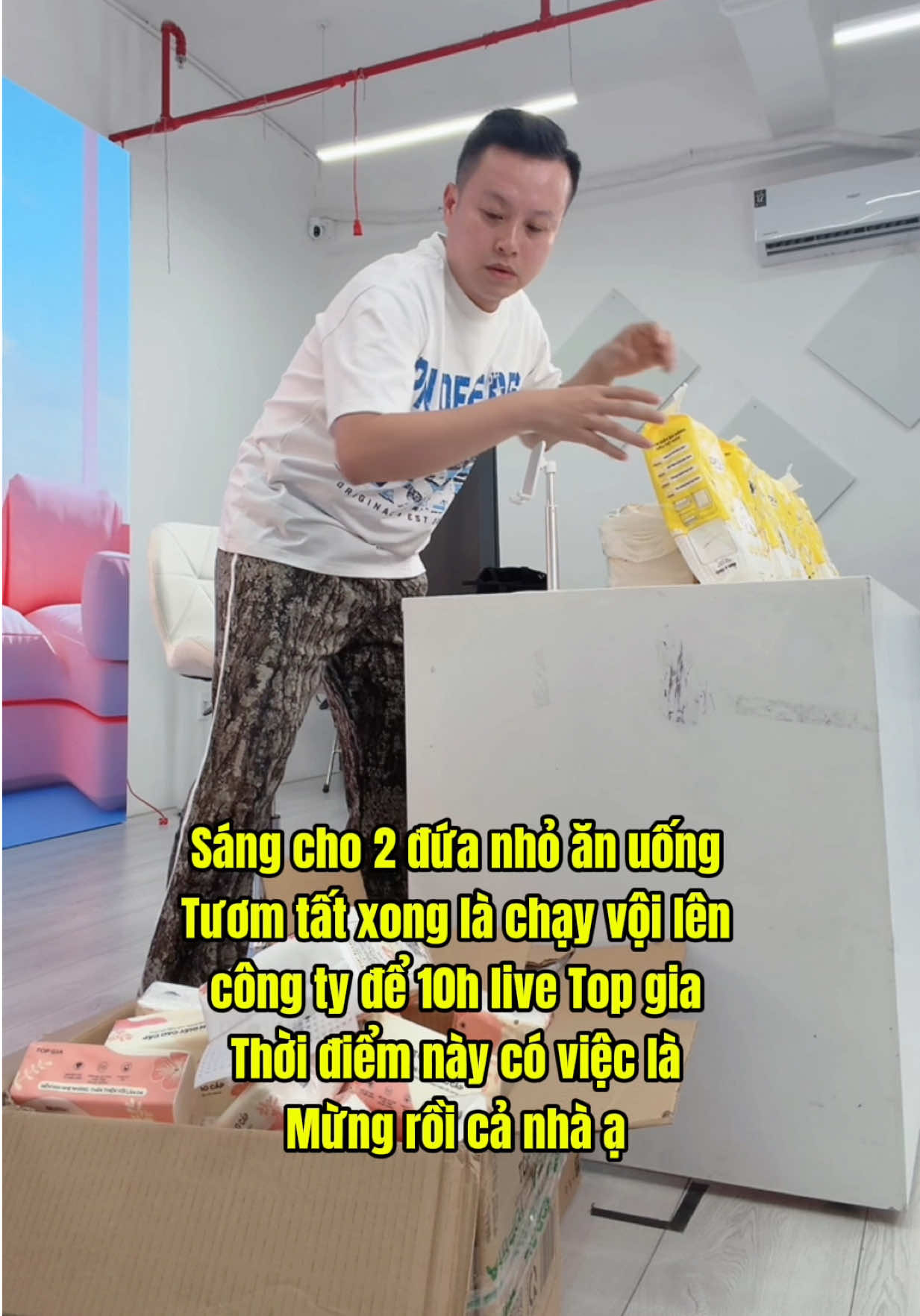 @PHAN HO&Agrave;NG MỸ