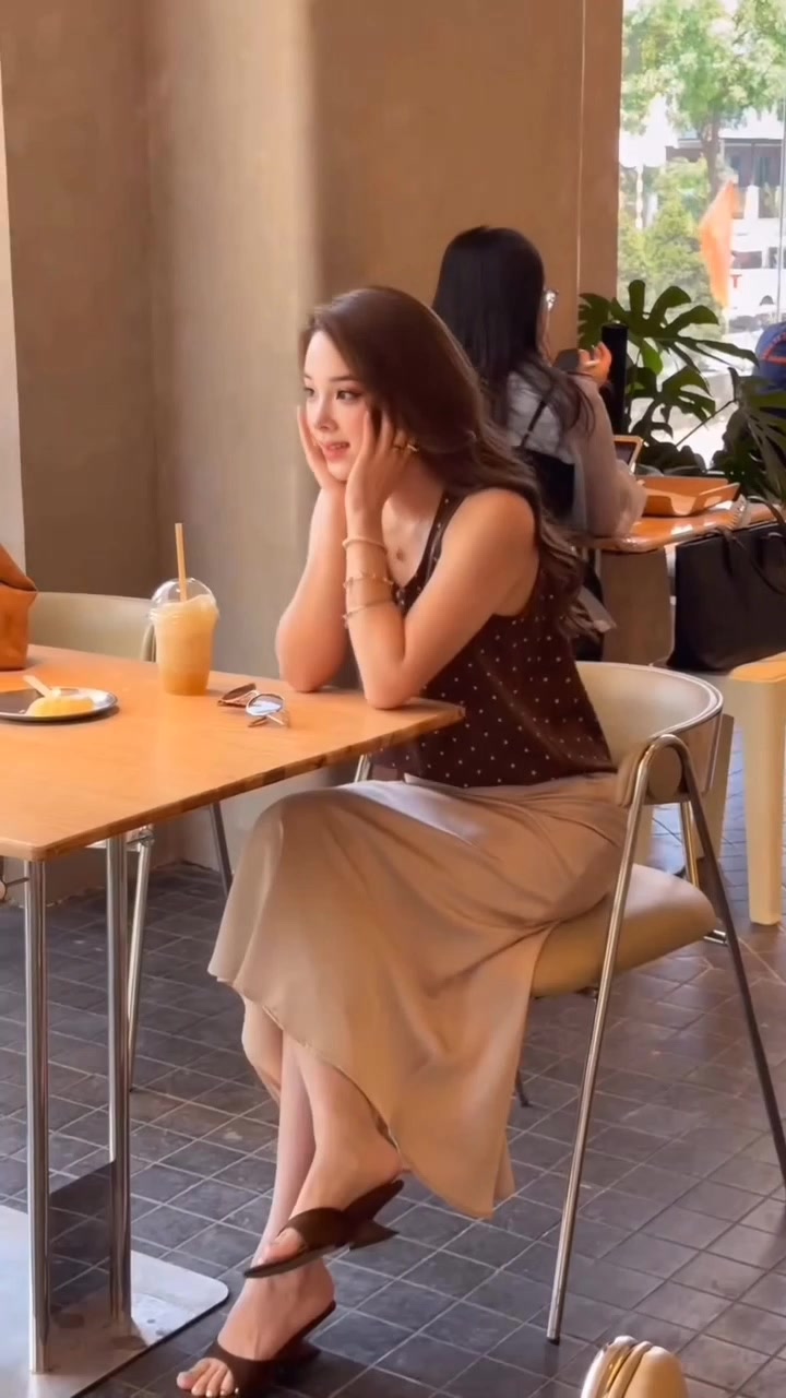 @𝗔𝗻𝗴𝗲𝗹𝗮 𝗖𝗮𝗻𝗱𝗶𝗰𝗲