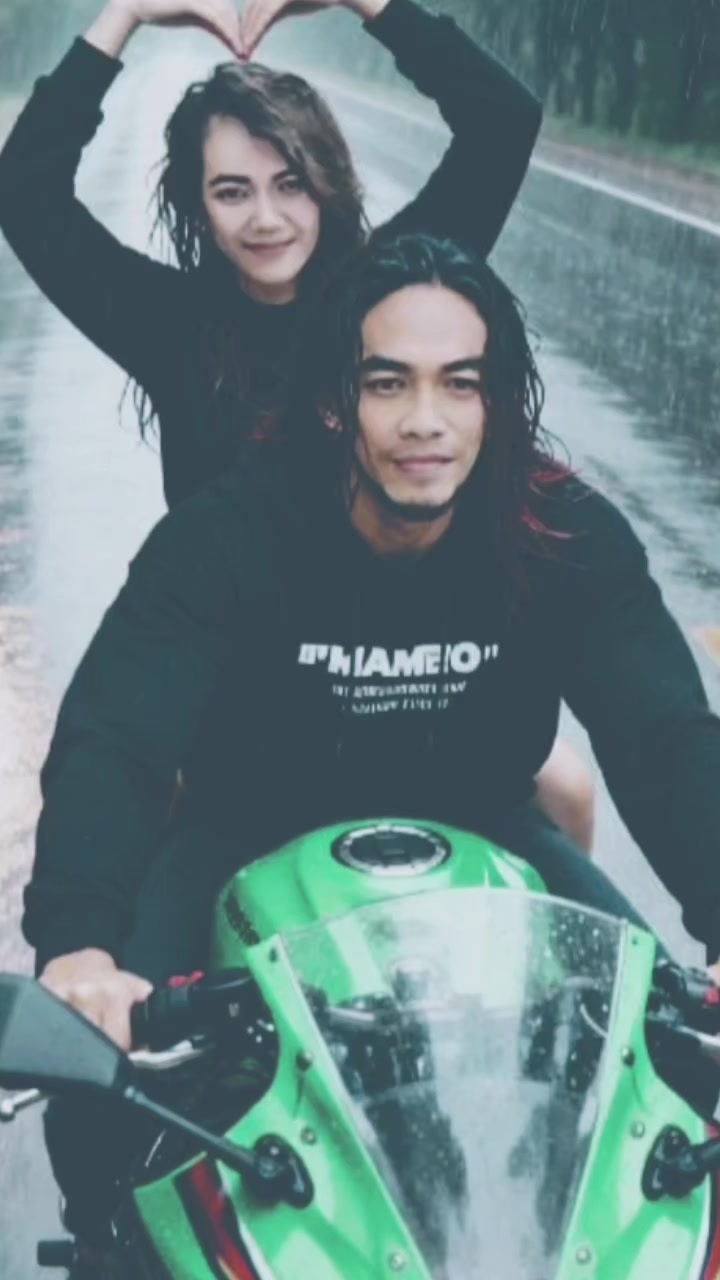 @Aura Cinta Kariesma