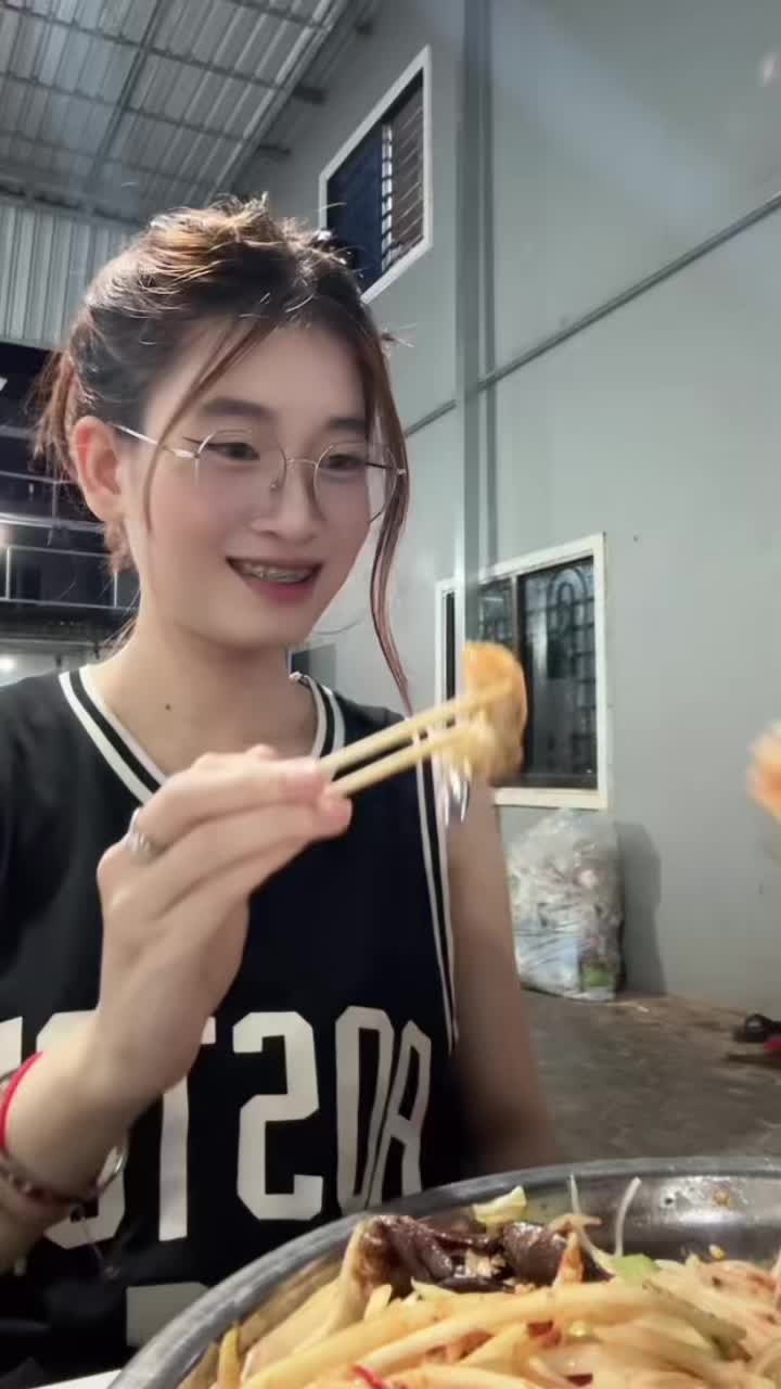 @Khe khai